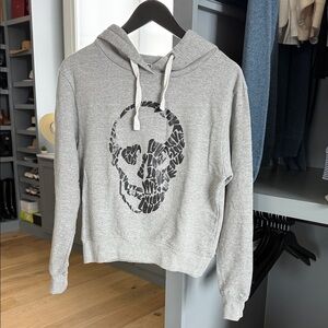 CHRLDR Heather Gray Skull Cropped Hoodie - Women’s Size M